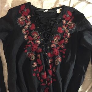 Da Nang Black peasant top with embroidered flower